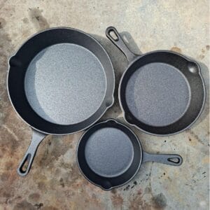 Preseasoned Gietijzer skillet set ⌀15 , 20 en 25 cm